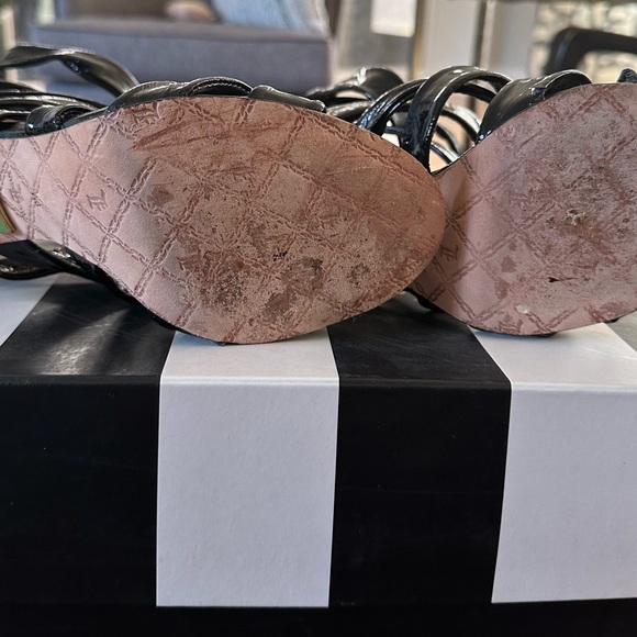 L.A.M.B by Gwen Stefani black patent leather strappy heels. - Picture 5 of 7